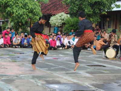 pementasan Pencak Silat